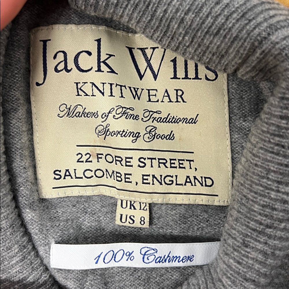 Lot Of Cashmere Sweaters Flawed Crafting DIY Mending Projects Gray Purple Soft - Picture 10 of 12